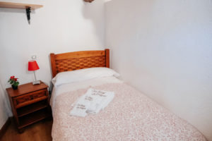 Casa Rural Los Enebros - Casa rural para grupos y familias en Toledo